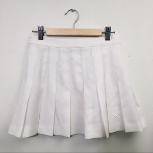 LAST CHANCE [Reebok] Vintage Pleated Skirt